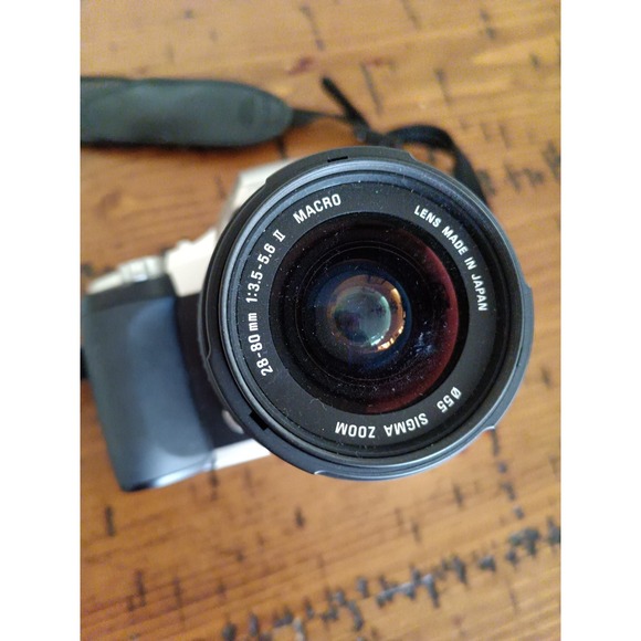 Pentax ZX-L 35mm Film SLR Camera w/ Sigma 28-80mm f/3.5-5.6 Macro Lens